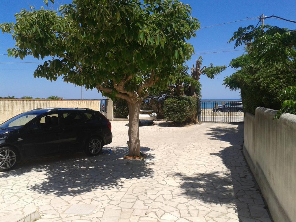 Appartamento Spiaggia Playa Castellammare del Golfo Luaran gambar