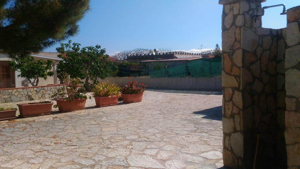 Appartamento Spiaggia Playa Castellammare del Golfo Luaran gambar