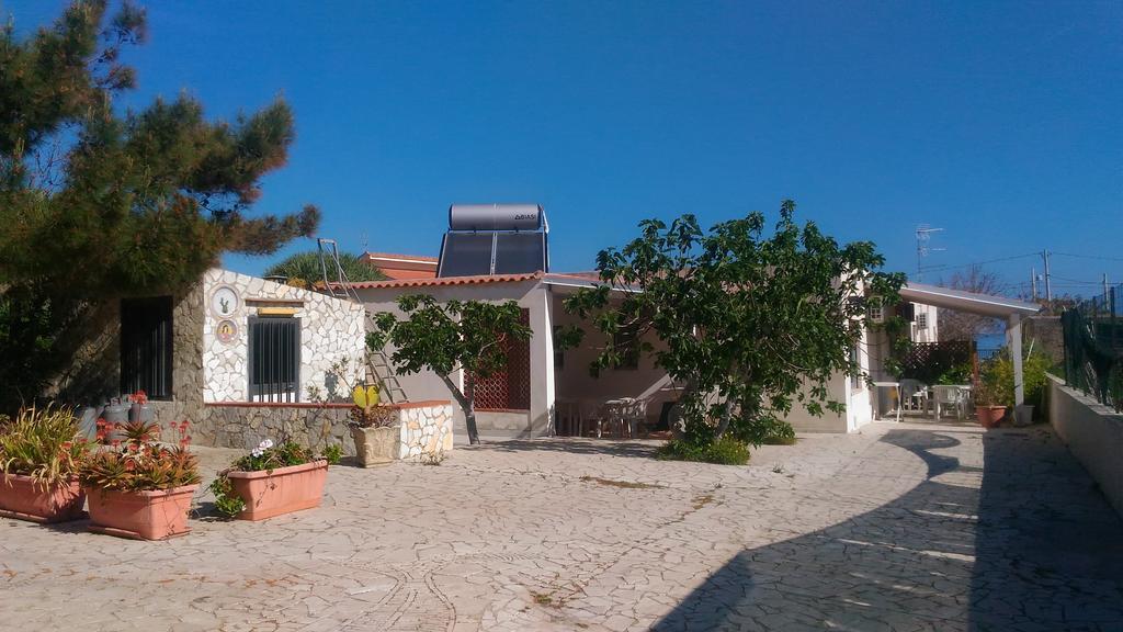 Appartamento Spiaggia Playa Castellammare del Golfo Luaran gambar
